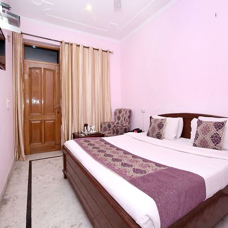 Oyo 6463 Hotel Dove Chandīgarh Eksteriør bilde