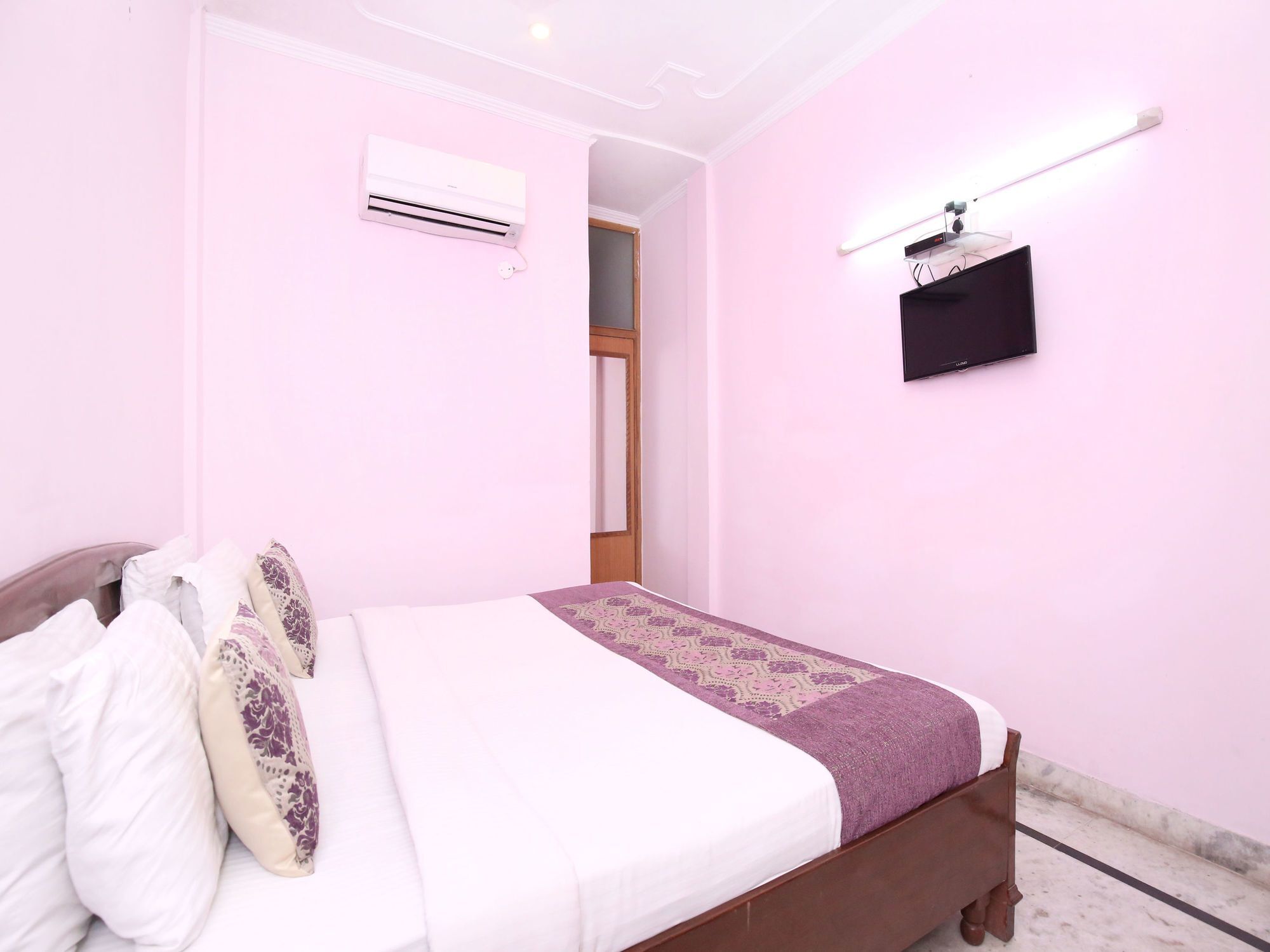 Oyo 6463 Hotel Dove Chandīgarh Eksteriør bilde