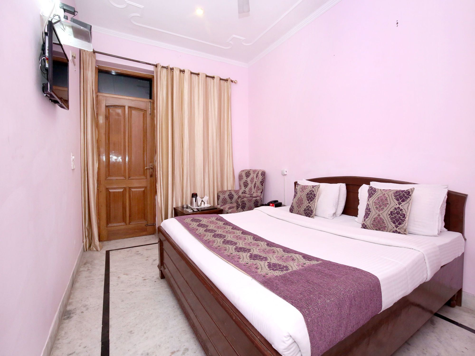 Oyo 6463 Hotel Dove Chandīgarh Eksteriør bilde